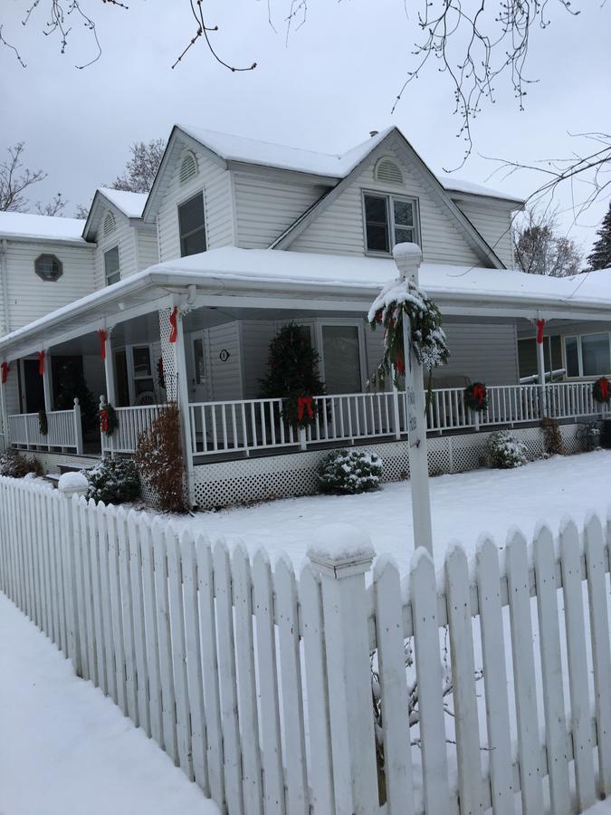 Finlay House Bed And Breakfast Niagara - On - The - Lake מראה חיצוני תמונה