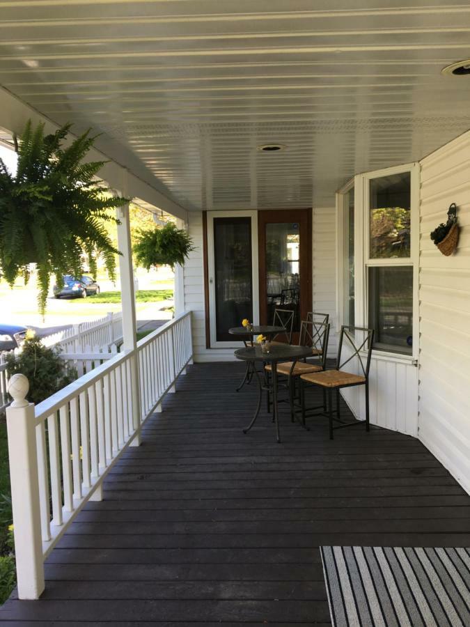 Finlay House Bed And Breakfast Niagara - On - The - Lake מראה חיצוני תמונה